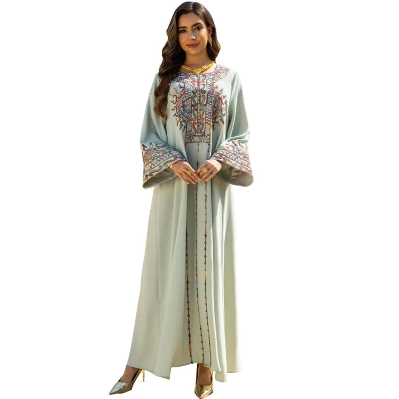 Hot Sell Middle East Dubai Embroidery Maxi Fashion Abaya Women Muslim Dress New Muslim Women Dress