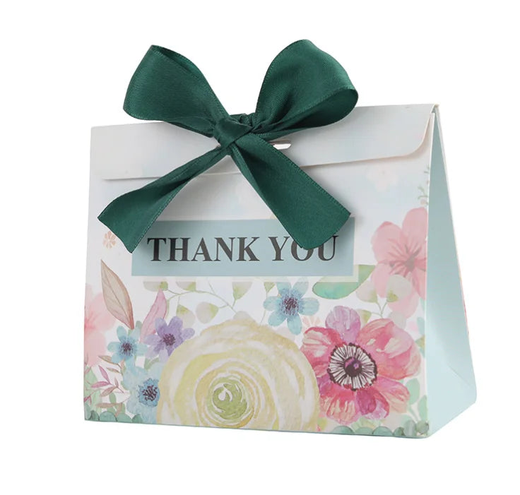 Wholesale Price Recycled Materials Corrugated Board Gift Box Paper Wedding Favors Candy Box with Custom Print Logo