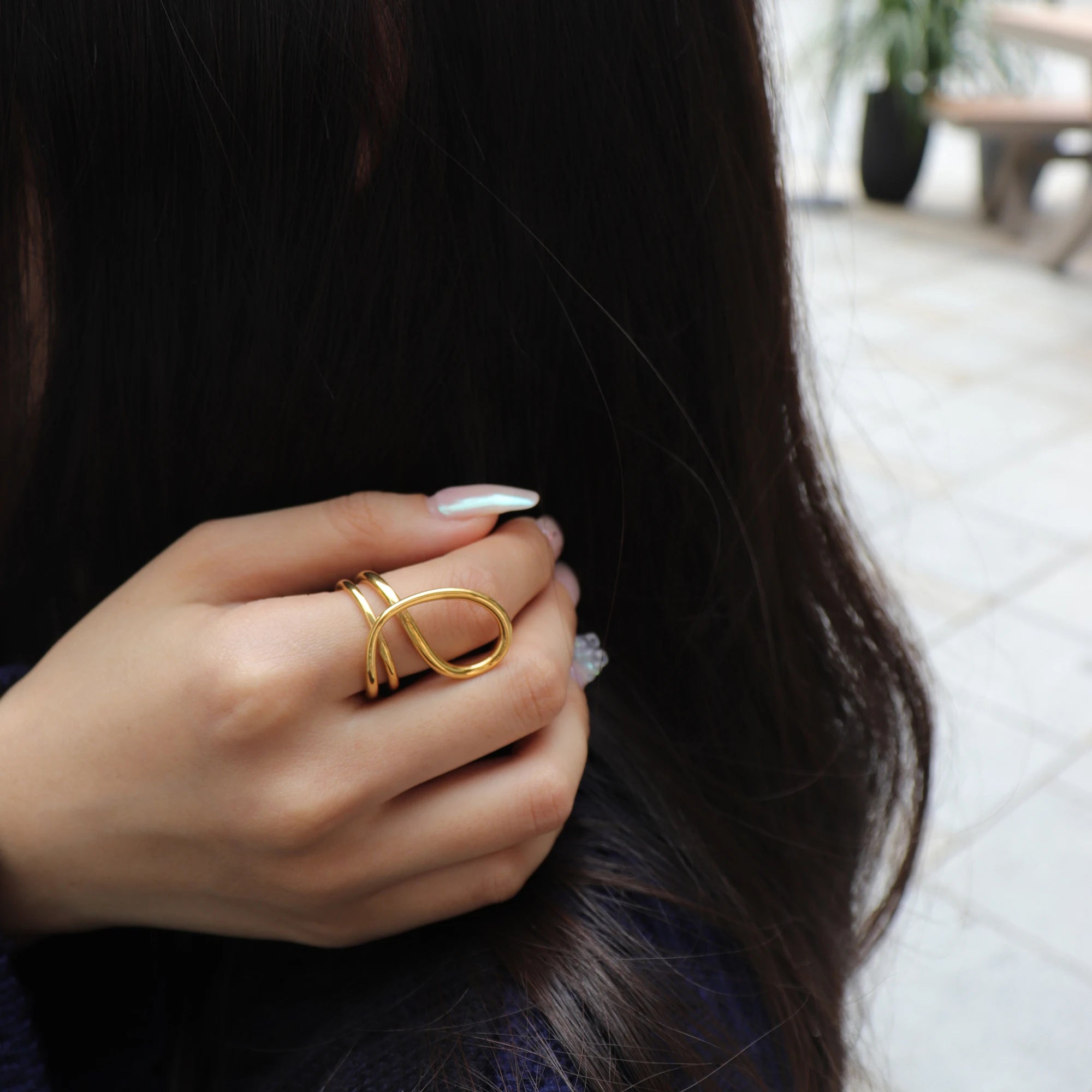 Chris April in Stock Fashion Jewelry 316L Stainless Steel PVD Gold Plated Retro Design Small Circle Finger Ring