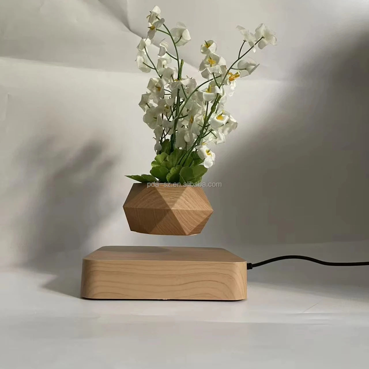 360 Rotating Magnetic Levitation Suspension Bonsai  Plant Flower Pots for Decoration Gift Wedding