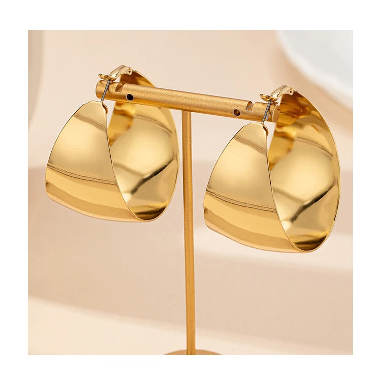 Exaggerated Personality Hollow Circle Geometric Earrings Ladies Wholesale Cuban Hoop Earrings
