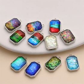 Hot Selling Fashion Opal Pendant for Women Factory Price Rainbow Colored Created Charms