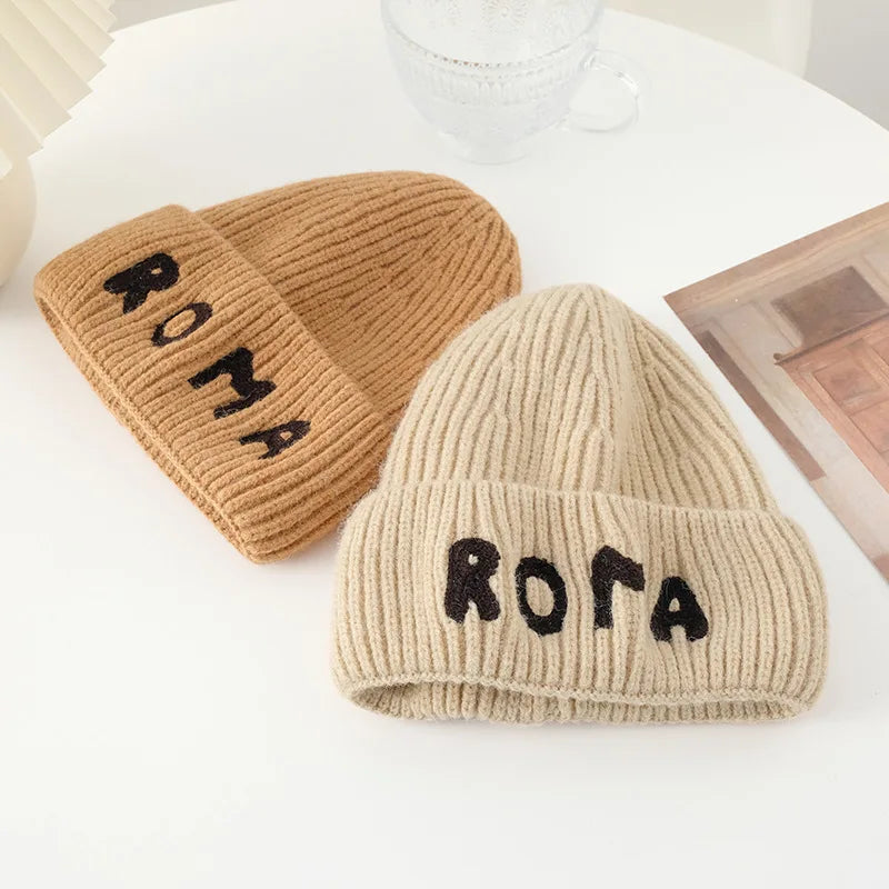 Wholesale Winter Warm Custom Letter Logo Cuffless Beanie Plaid Cartoon Stripe Embroidery Travel Outdoor Skiing Sports Knitted