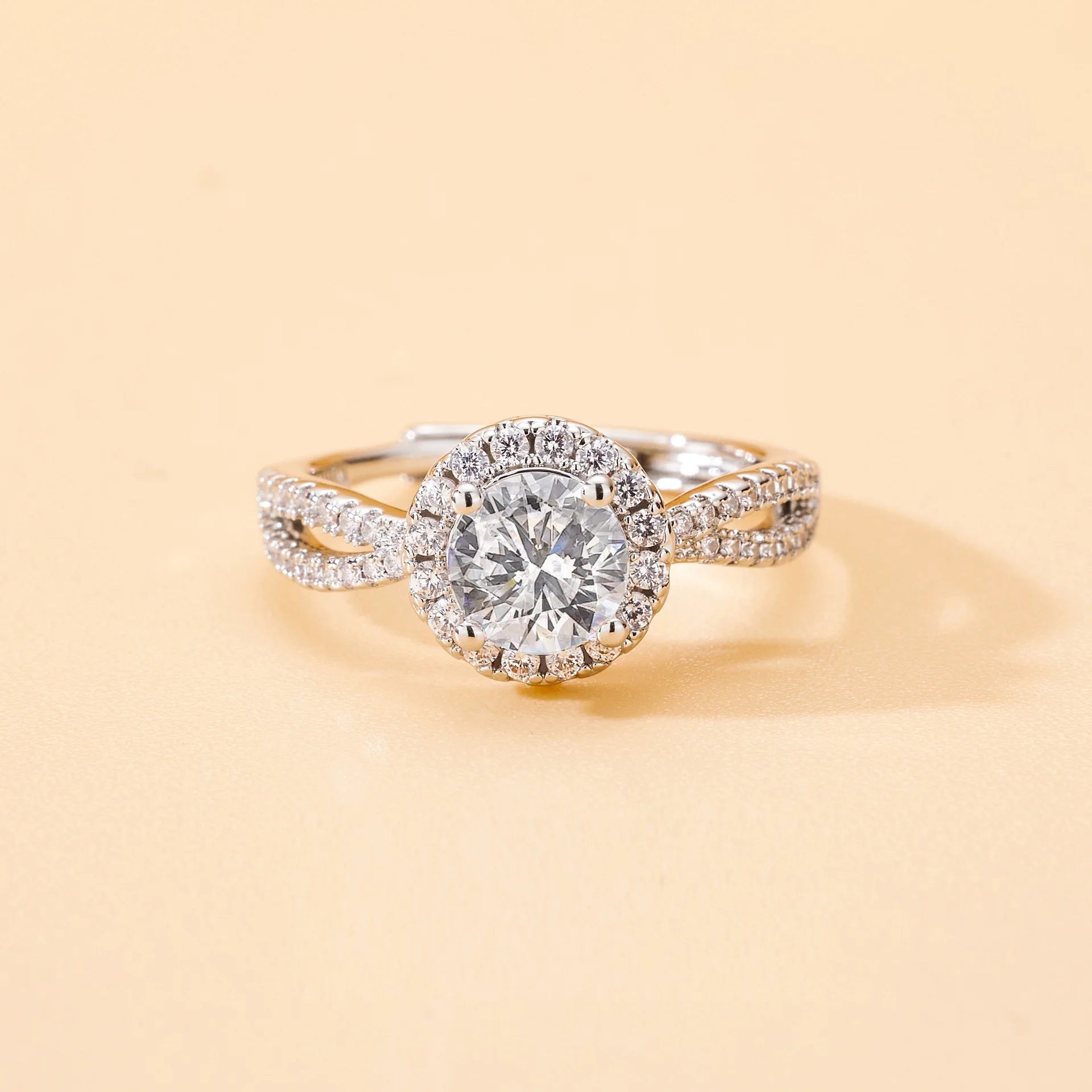 Luxury Vintage Wedding Ring for Women Full Diamond Zircon Silver Plated Engagement Finger Ring
