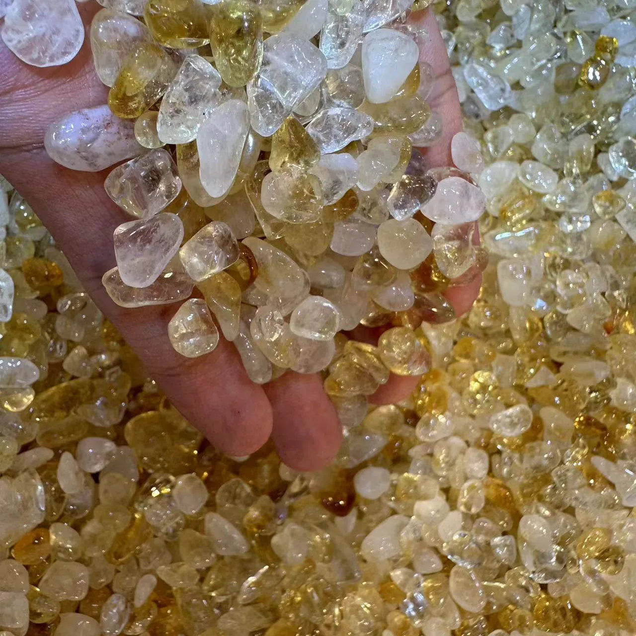 New Arrivals Natural Carved Crystal Chips Brazil Citrine Gravels Crystal Stones for Home Decor