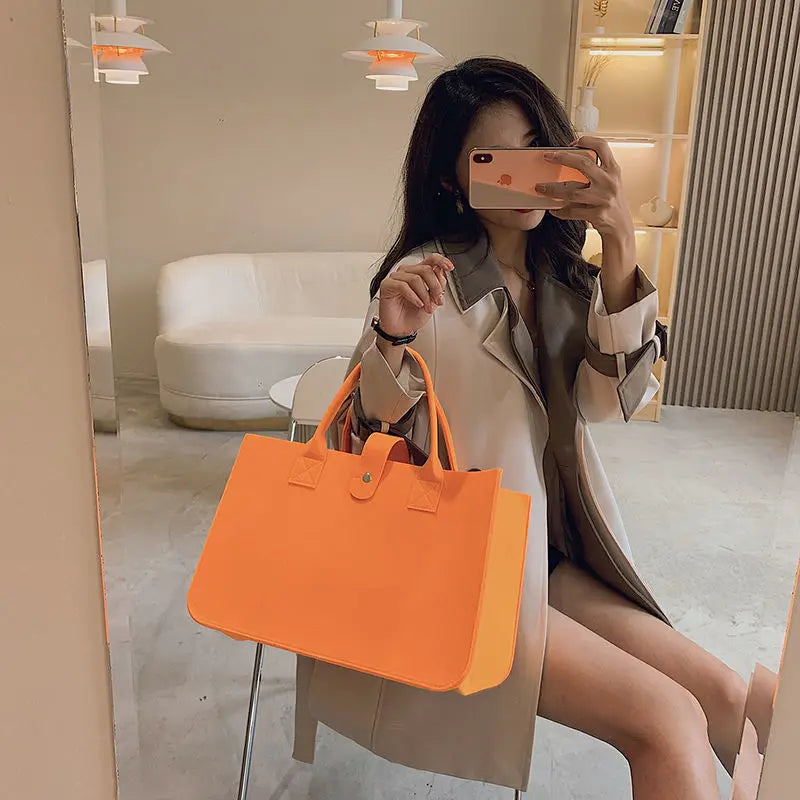 Hot Selling Faddish Purses Handbags Women Bags Fashion Elegant Handbag Portable Suede Felt Ladies Handbags