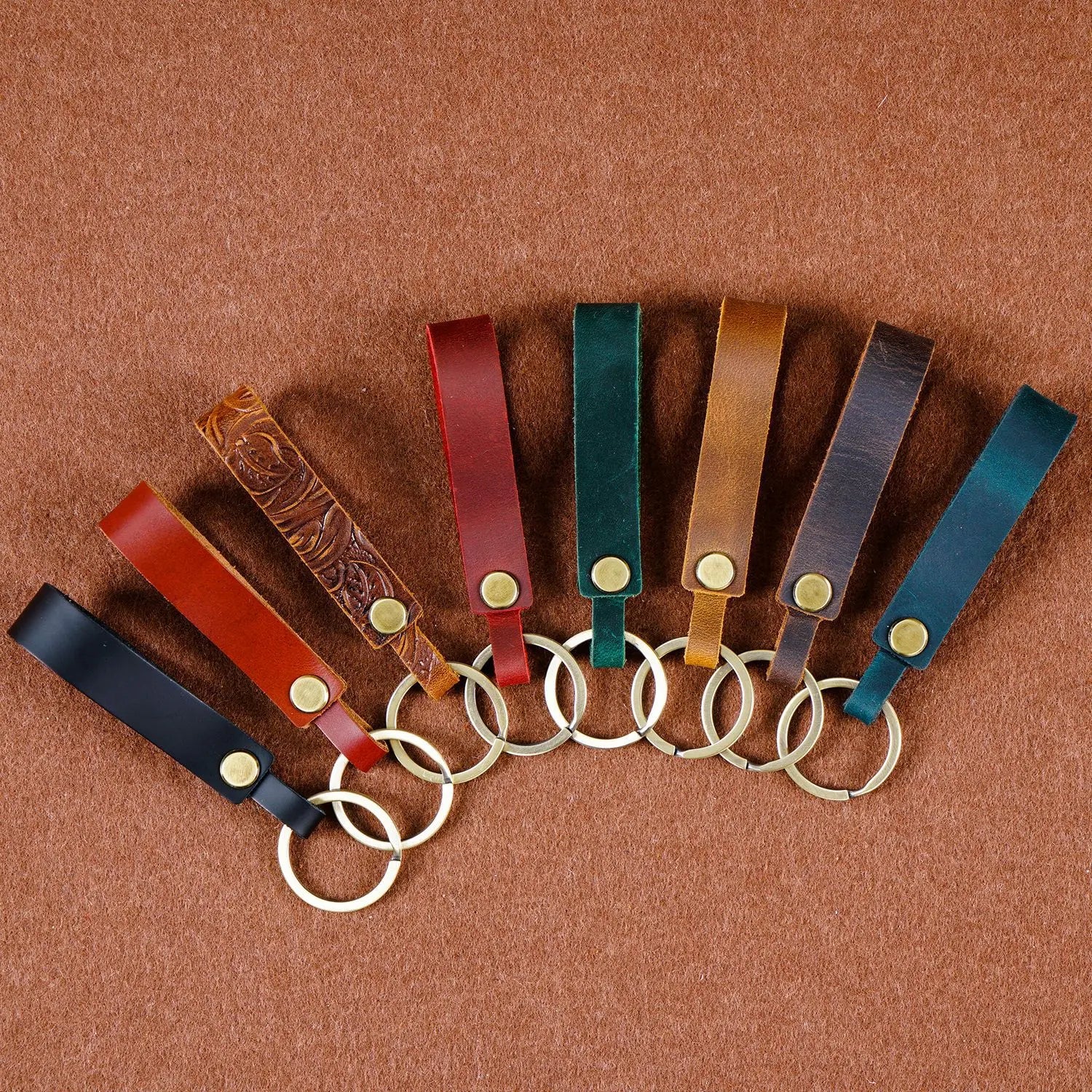 Custom logo Laser Engraving Leather Valet Keychain Leather Key Chain with Belt Loop Clip for Keys Give Gifts