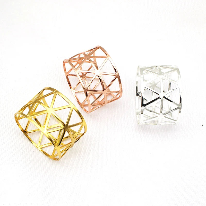 Cheap Table Accessories Simple Shape Circle Napkin Holder Crown Napkin Rings for Wedding