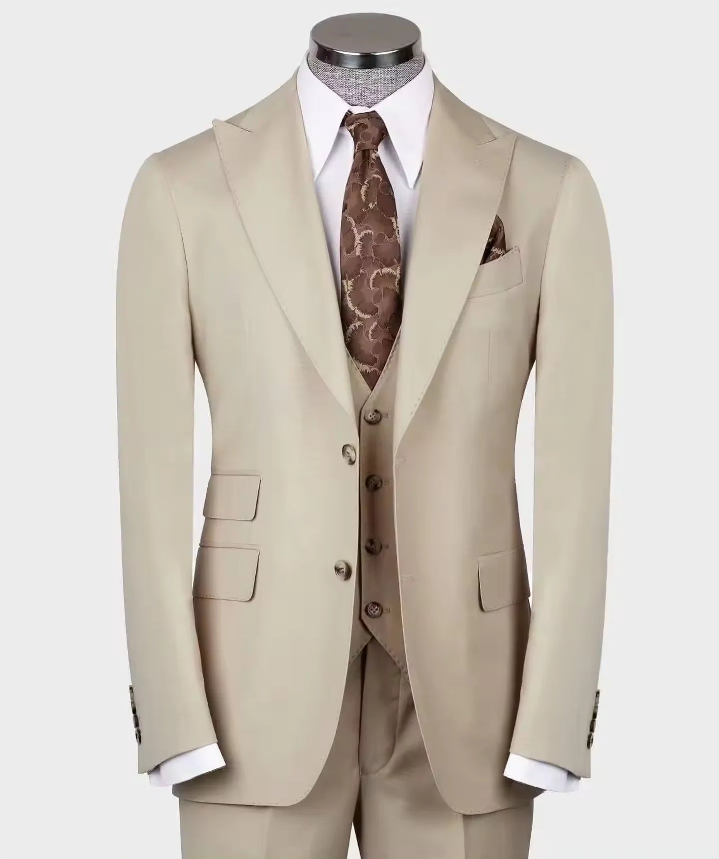 Beige Men's Suit 3 Pieces Formal Business Peaked Lapel Tuxedos Groomsmen Suit Set for Wedding(Blazer+vest+Pants)