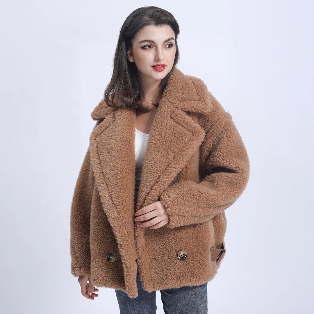 Top Quality Winter Short Style Women Shearling Wool Teddy Coat Women