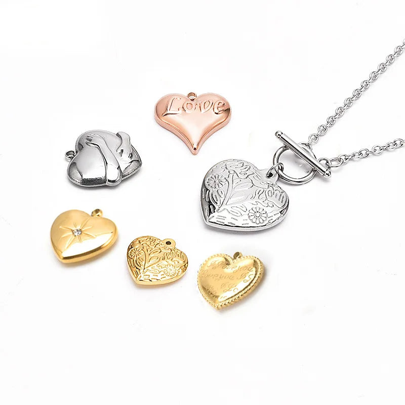 Various Customized Stainless Steel Heart Shape Pendants Zircon Shell Peach Pendants Titanium Steel Plated 18 K Gold Necklace