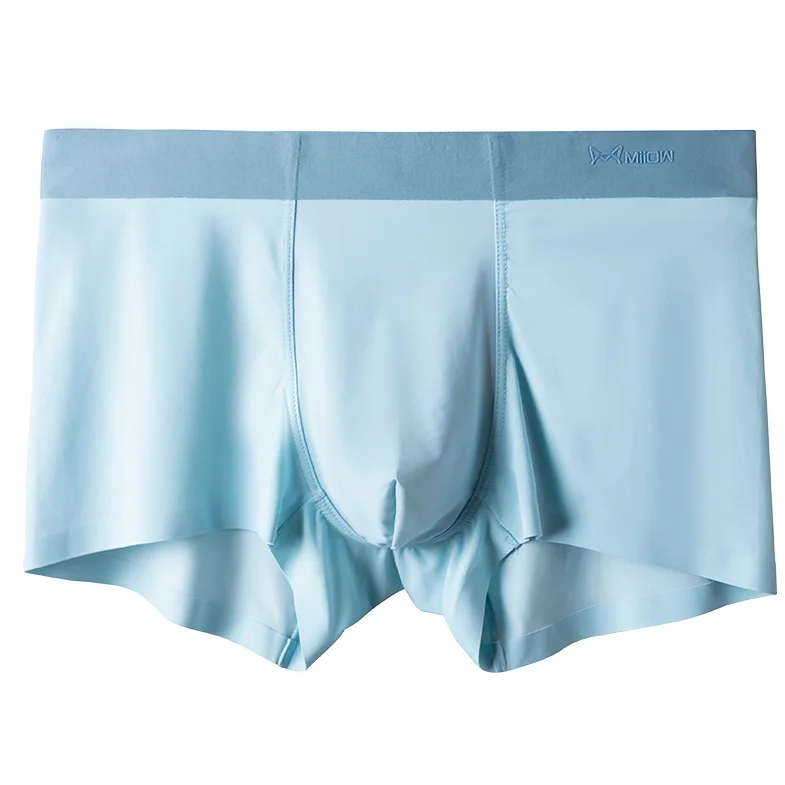MiiOW Factory ODM Ice Silk Nylon Men's Underwear Traceless Graphene Regenerated Fiber Men's Boxer