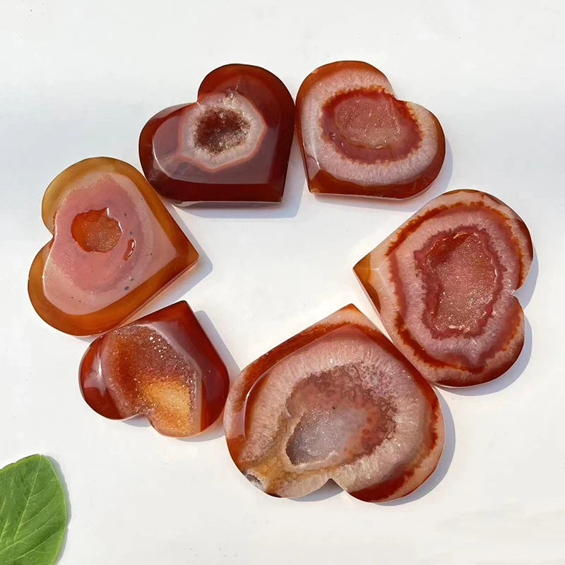 Wholesale Heart Shape Crystal Natural Carnelian Stone Red Agate Druzy Geode Heart Stone for Decoration