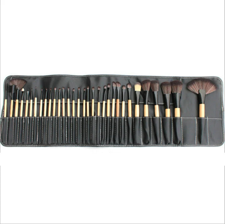 Professional 32 Pcs Wood Handle Makeup Brush Set With Storage Bags Synthetic Hair Make up Brushes Powder Blusher Brushes