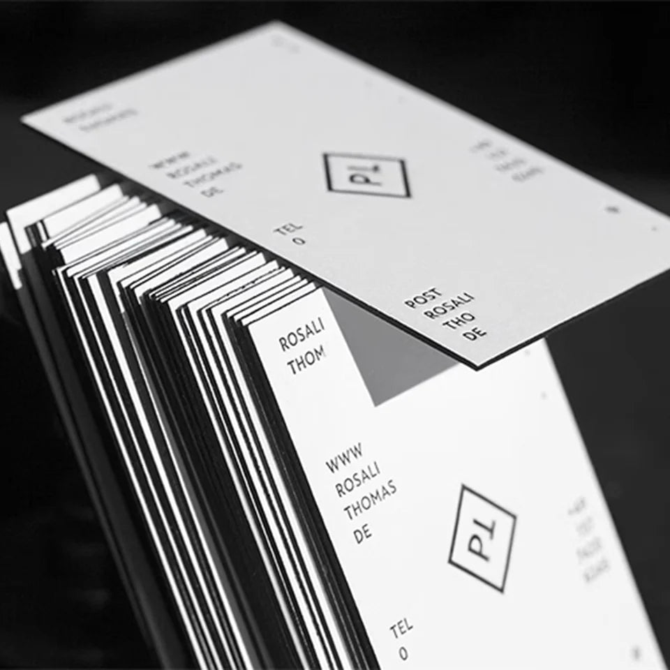 Customize Desgin Matte Lamination Red Edged Business Card Embossing Foil Stamping Business Card