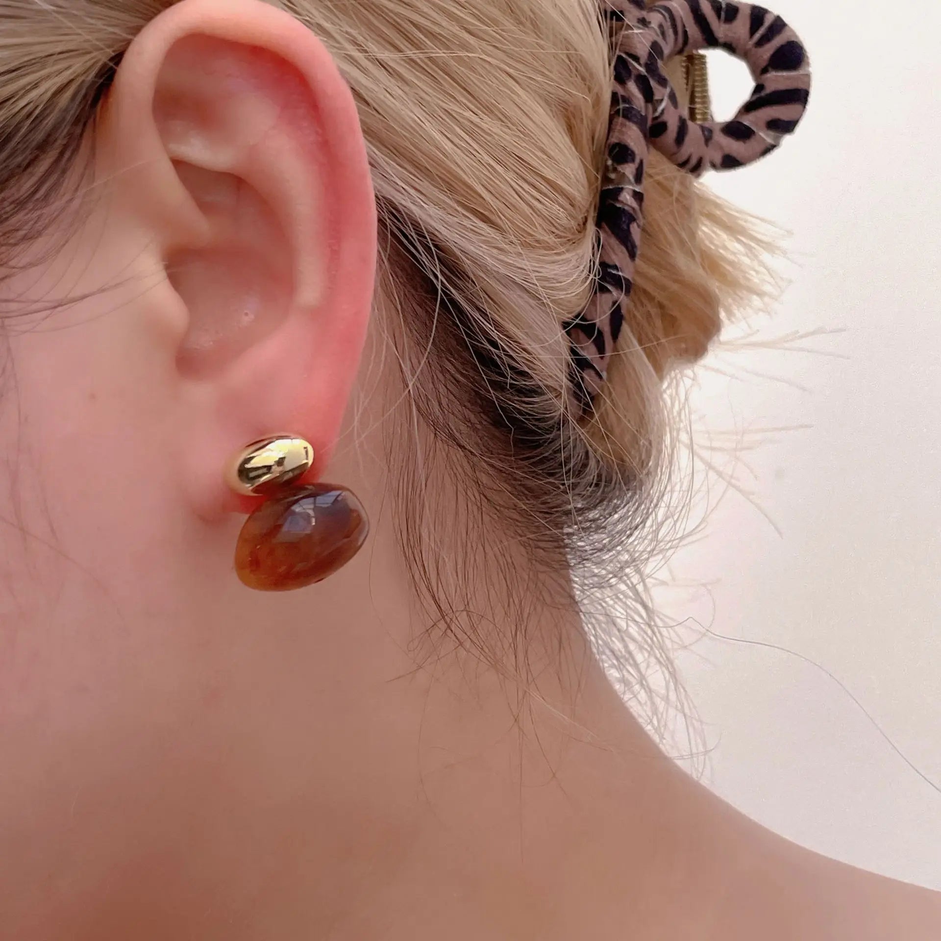 Vintage Metal Enamel Dripping Oil  Luxury Jewelry French  Geometric Acrylic Fashion Statement Drop Earrings for Women