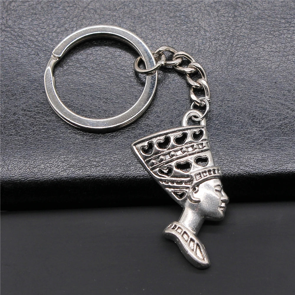 WYSIWYG 39x20mm Metal Alloy Vintage Antique Silver Plated Woman Head Keychains Souvenirs Gift P1-ABD-C11802