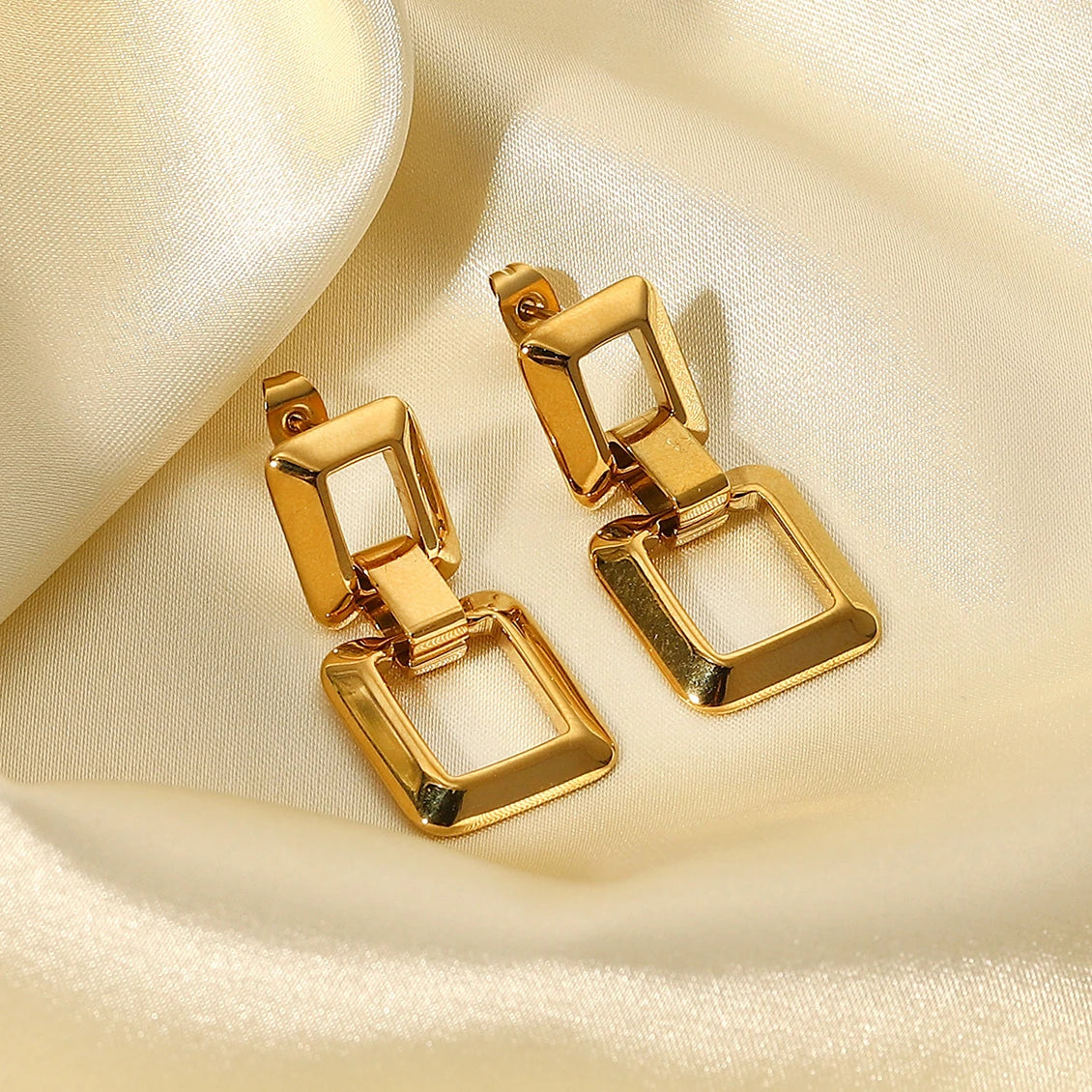 2022 New Arrival Geometric Gold Plated Ornaments Stainless Steel Earrings Creative Hollow Square Earrings for Women Girls