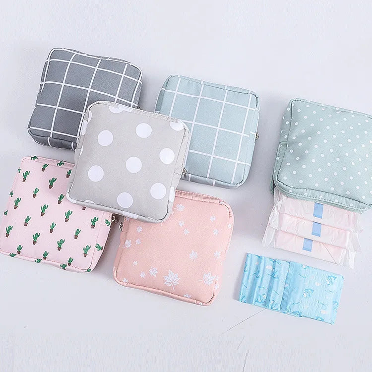 Sanitary Napkins Storage Bag for Young Girls Portable Sanitary Pad Bag Monthly Bag Miscellaneous Sorting Pouch