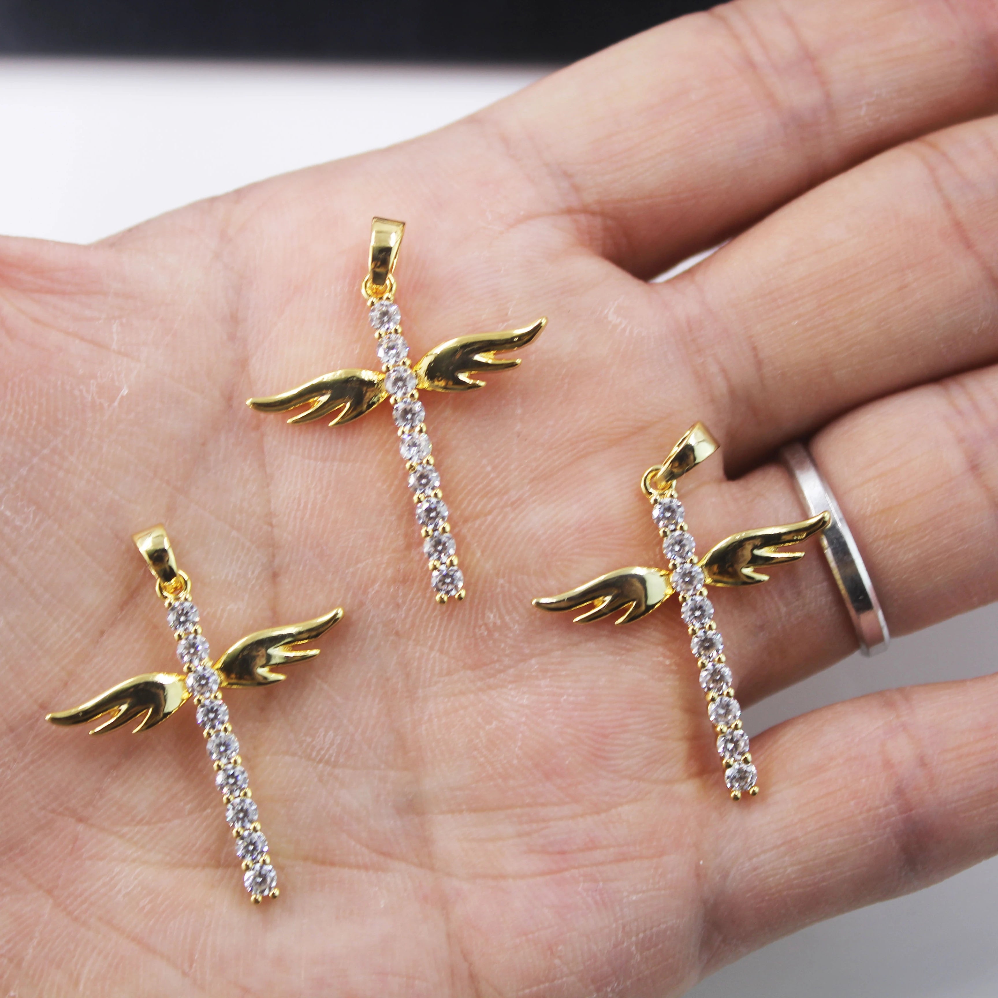 BMZ 2025 18K New Religious Wing Cross Pendant 3*2 Cross Ion Real Gold Plated Tribal Pendant