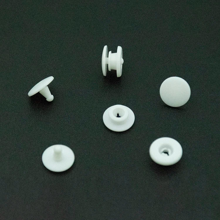 Environmentally Friendly Nylon Snap Rivets White Plastic Fastener Snap Buttons
