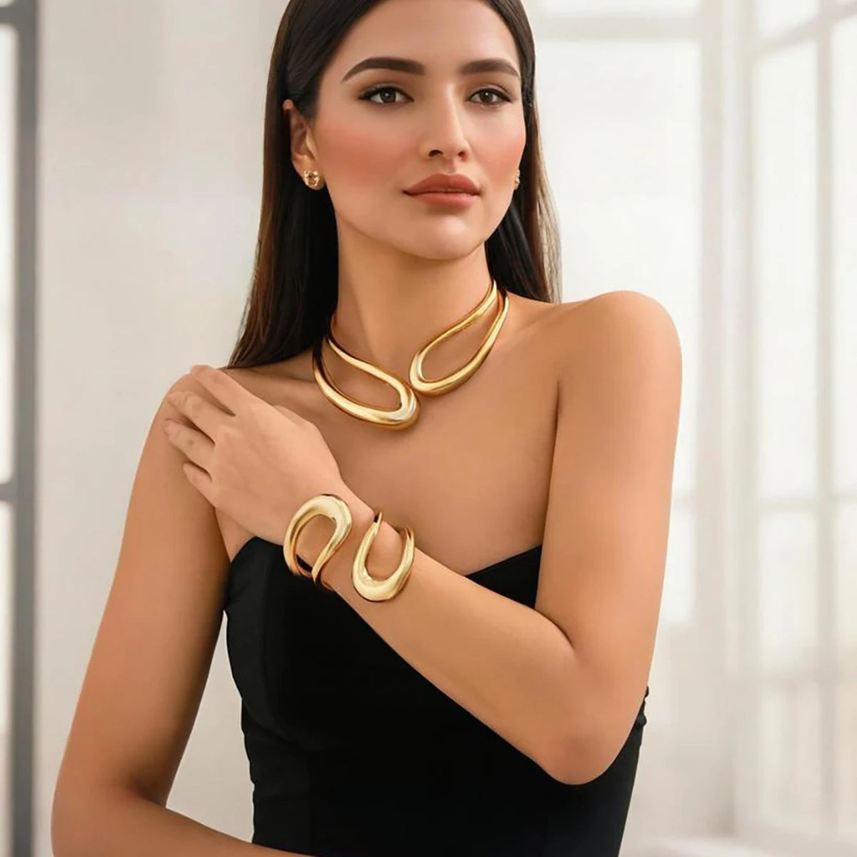 Exaggerated Large Hollow Metal Choker Necklace and Bracelet for Women Trendy Statement Jewelry Accessories on Neck/Hand Female