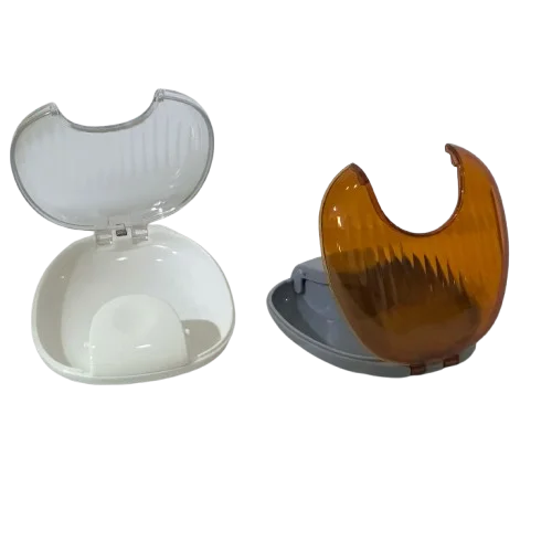 Teeth Whitening Accessories Retainer Box Hot Sale Dental Supplies Plastic Orthodontic Retainer Holder Aligner Case