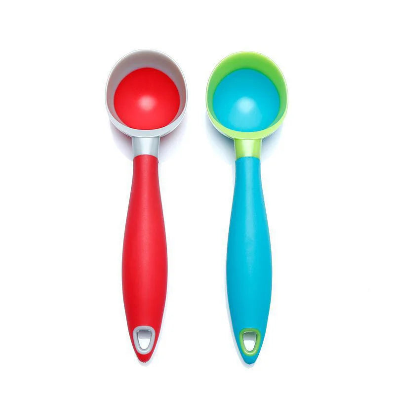 Nonstick  Comfortable Handle Ice Cream Scoops Anti-Freeze Food Grade PPR + Rubber Ice Cream Scooper with the Hung Hole Design