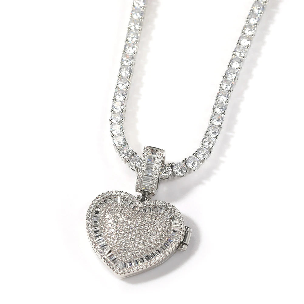 New Arrival Baguette CZ Heart-Shaped Laser Engraved Photo Frame Locket Pendant for Wedding Jewelry Making