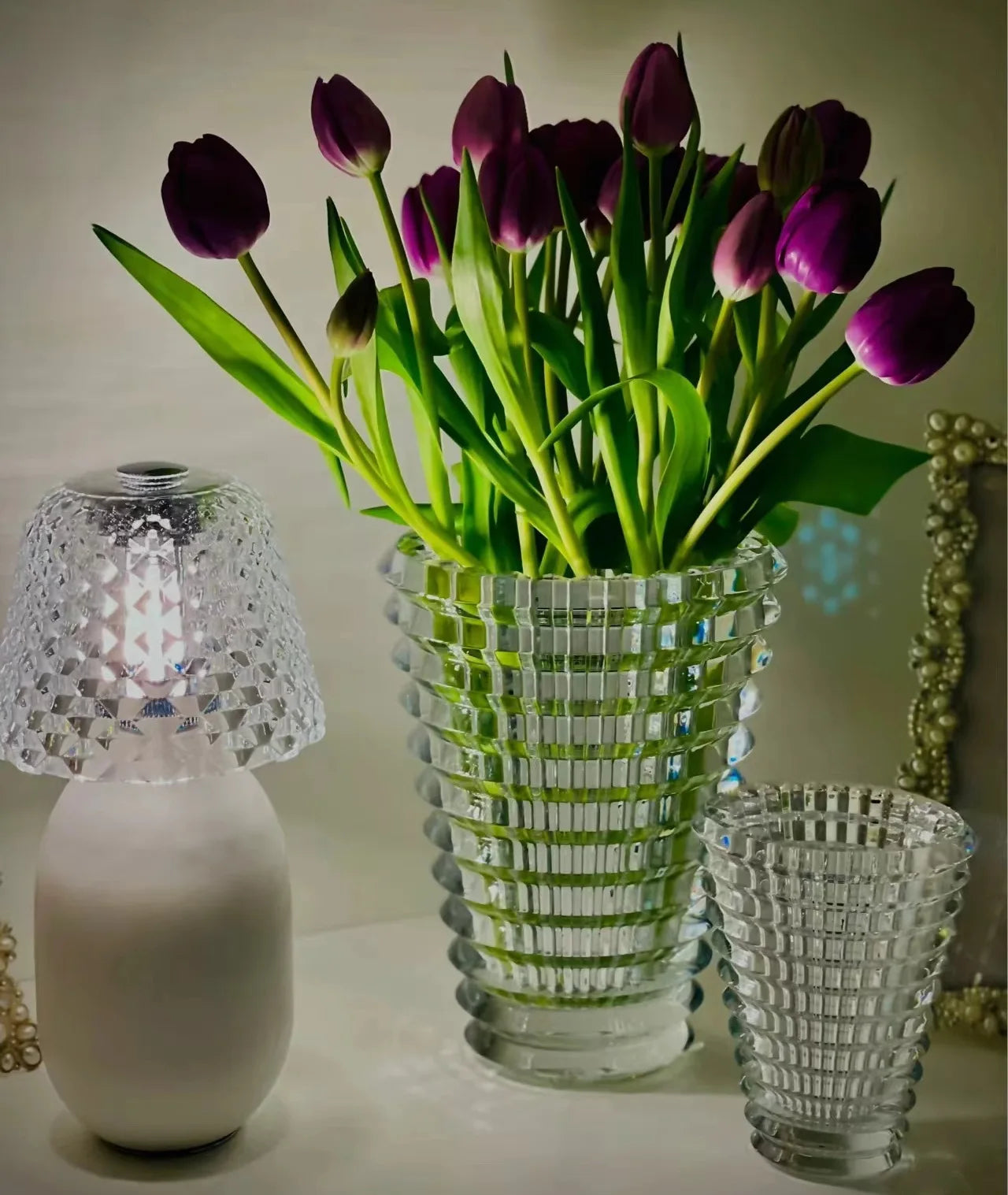 Modern Home Decor Transparent Shining Premier Vase and Emerald Crystal Bottle Crystal Glasses Design Sparkle