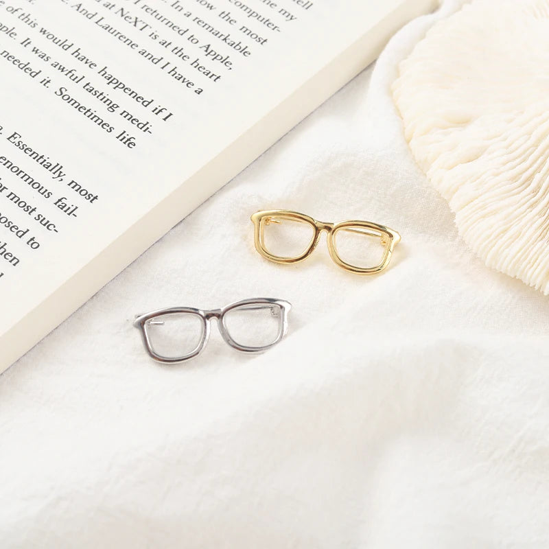 Glasses Brooches Bow Zinc Alloy Brooch Concise Lapel Pin Denim Jeans Shirt Bag Nature Metal Crafts Gift for Teacher Pin