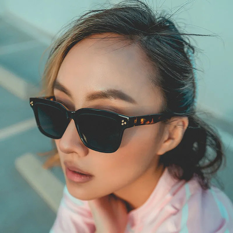 Square Fashion Vintage Thick TAC Polarized Lenses Spring Hinge Women Men Shades Sunglasses