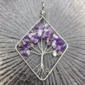 2025 Factory Directly Wholesale of Life Necklace Leather Chain Tree Pendant Palm Tree Necklace Natural Amethyst Chips Tree