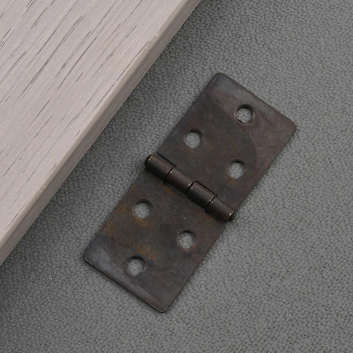 Thickened Black Iron Soft Close Hinge-Furniture Hardware Electroplated Finish for Kitchen Bedroom Villa Cabinets Luggage Easy