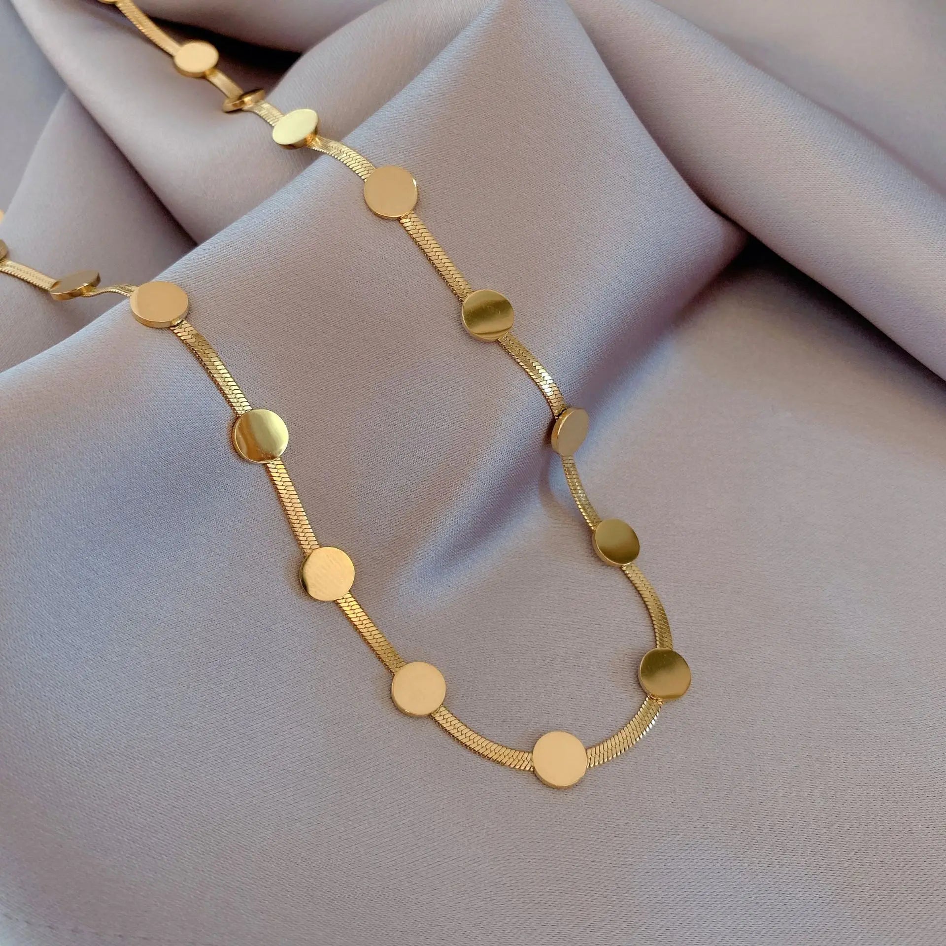 Trendy Hot Sale  Minimalist Jewelry Choker Necklace Clavicle Chain Necklace Stainless Steel Snake Necklace for Women