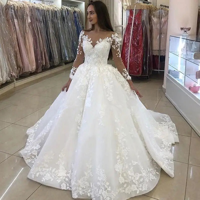 Custom Made Long Sleeves Lace Wedding Dresses With Appliques Court Train Tulle Plus Size Wedding Bridal Gowns Vestidos De Noiva