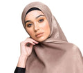 New Design Hot Selling Malaysia Velvet Satin Silk Hijab for Muslim Women