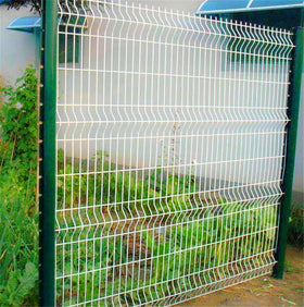 Ground Mount Solar PV System Screw Fence Panels Fencing Aluminum Metal Iron Custom Made Solar Power Outdoor Giveaways Iron Steel