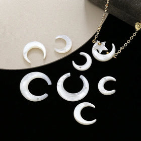 Different Drill Way Sea Shell Mother of Pearl Crescent Shape Moon Shell Horn Pendant Charm for Fashion Jewelry Making DIY