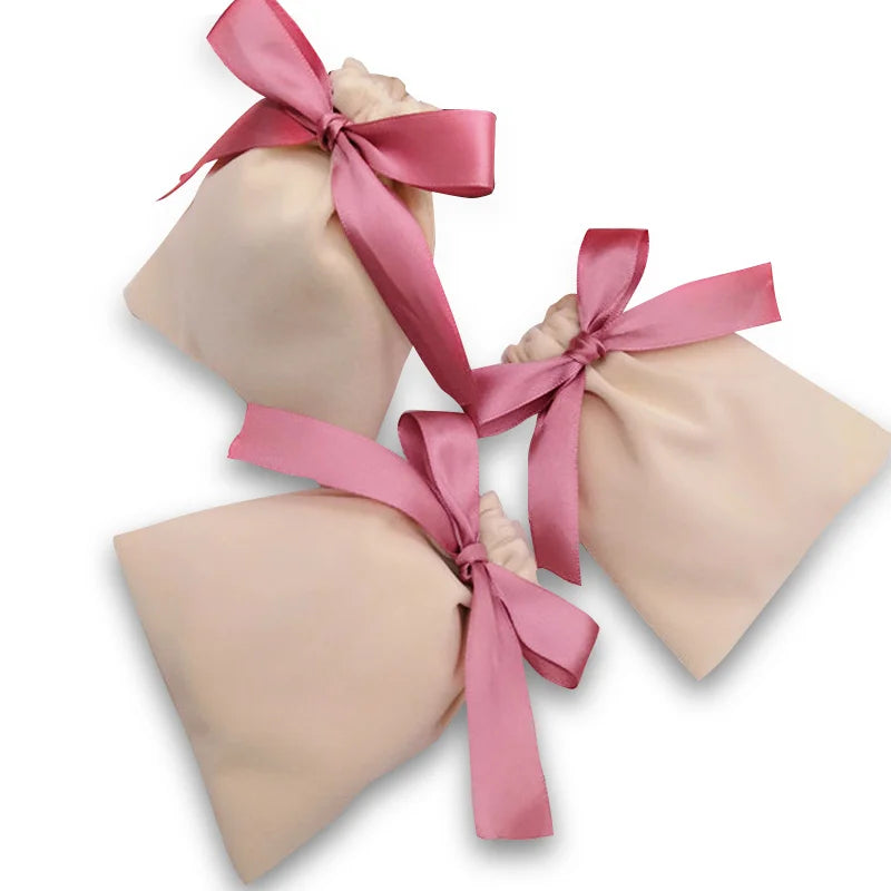 Hot Selling Designed logo Colored Velvet Gift Sack Drawstring Jewelry Pouch Packaging Velvet Bags with logo