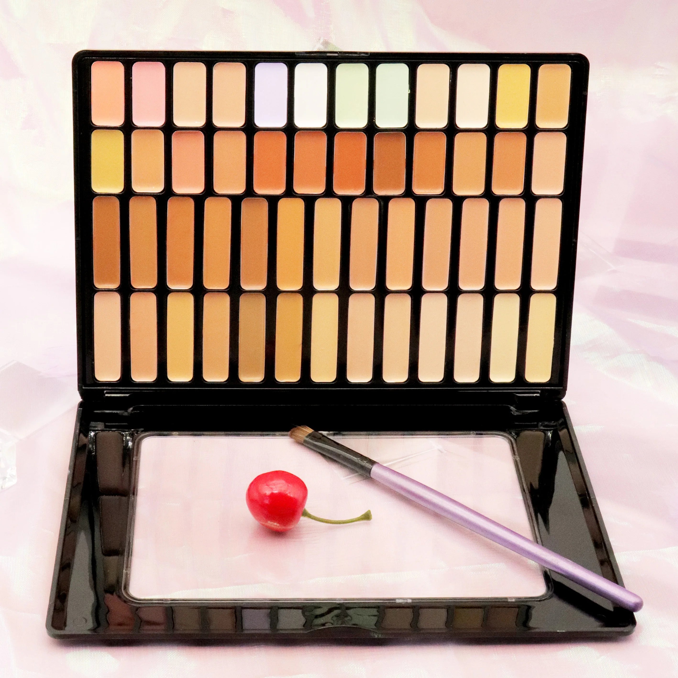 Private Label High Definition Vegan Full Coverage Light Dark Skin Concealer Cream Contour Foundation