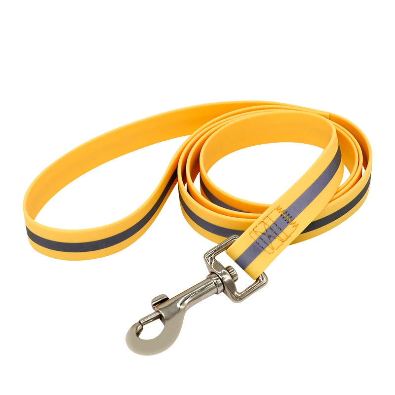 Luxury Polyester Pet Dog Leash Waterproof and Durable PVC Collar with Custom Logo and Breakaway Feature for Walking Training