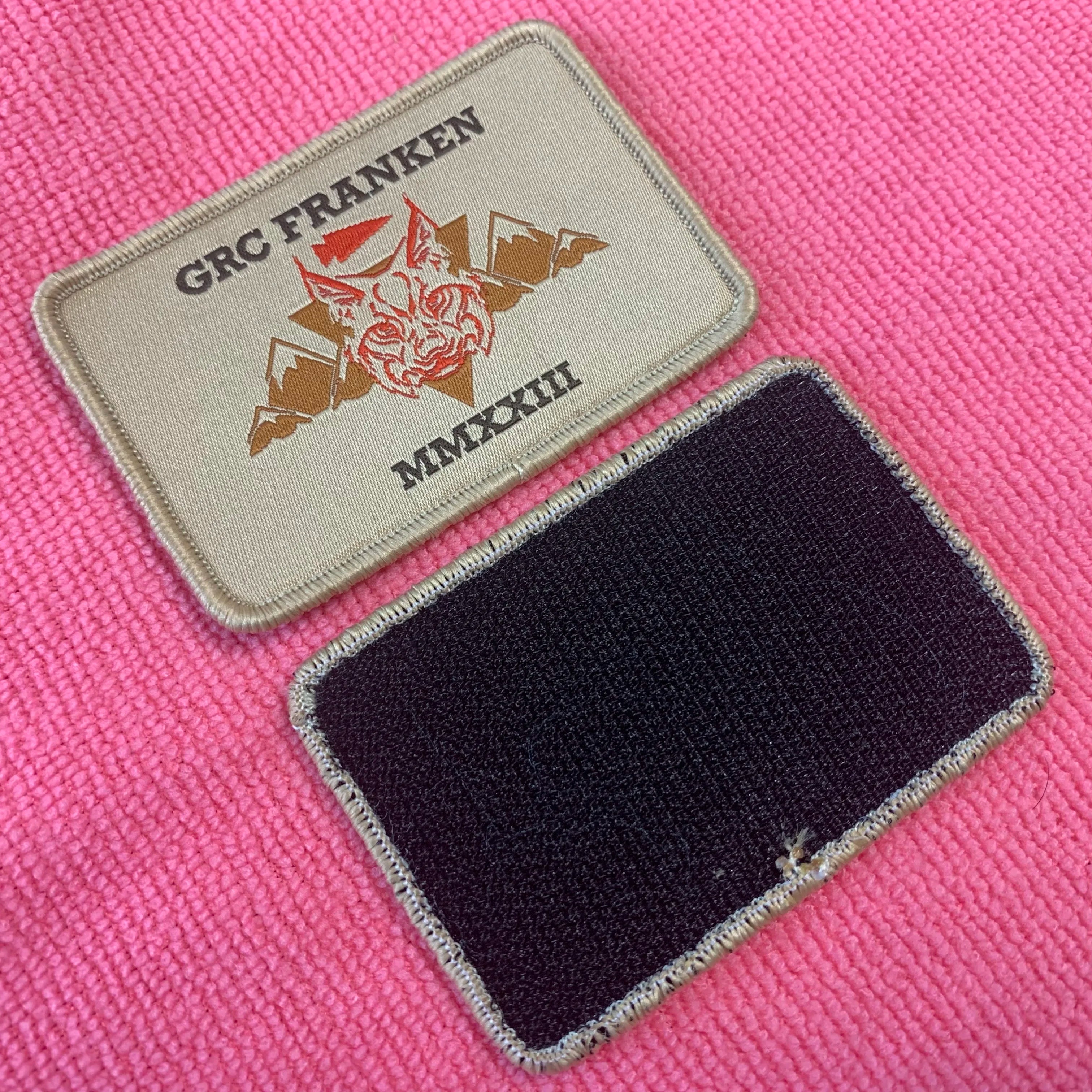 Super Quality Merrow Border Clothing Woven Hooking Badgeremovable Brand Clothing Caps Patch With Hook&loop