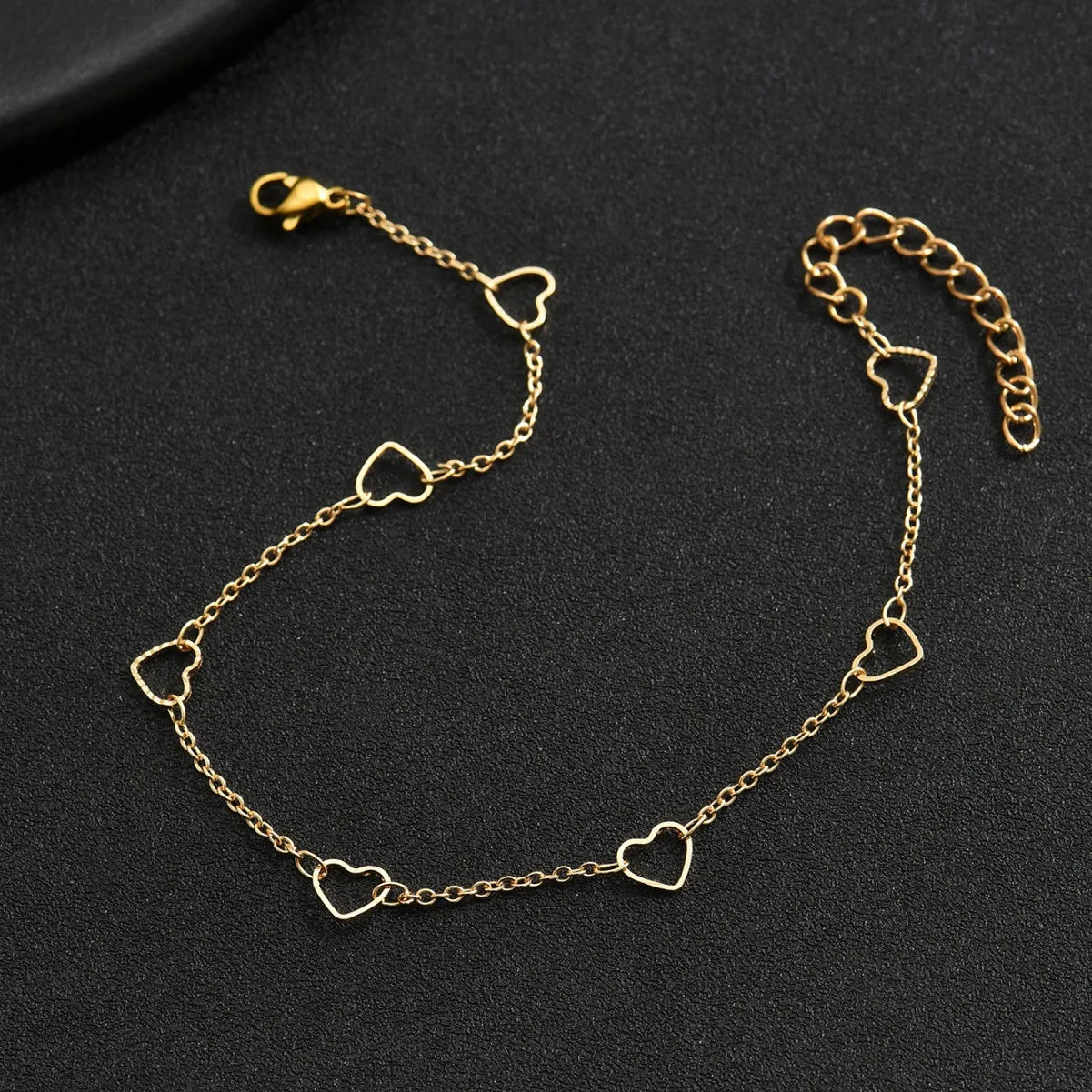 Europe and the United States Cross-border Fashion Light Luxury Five-leaf Flower Pearl Anklet Female Temperament Foot Accessories
