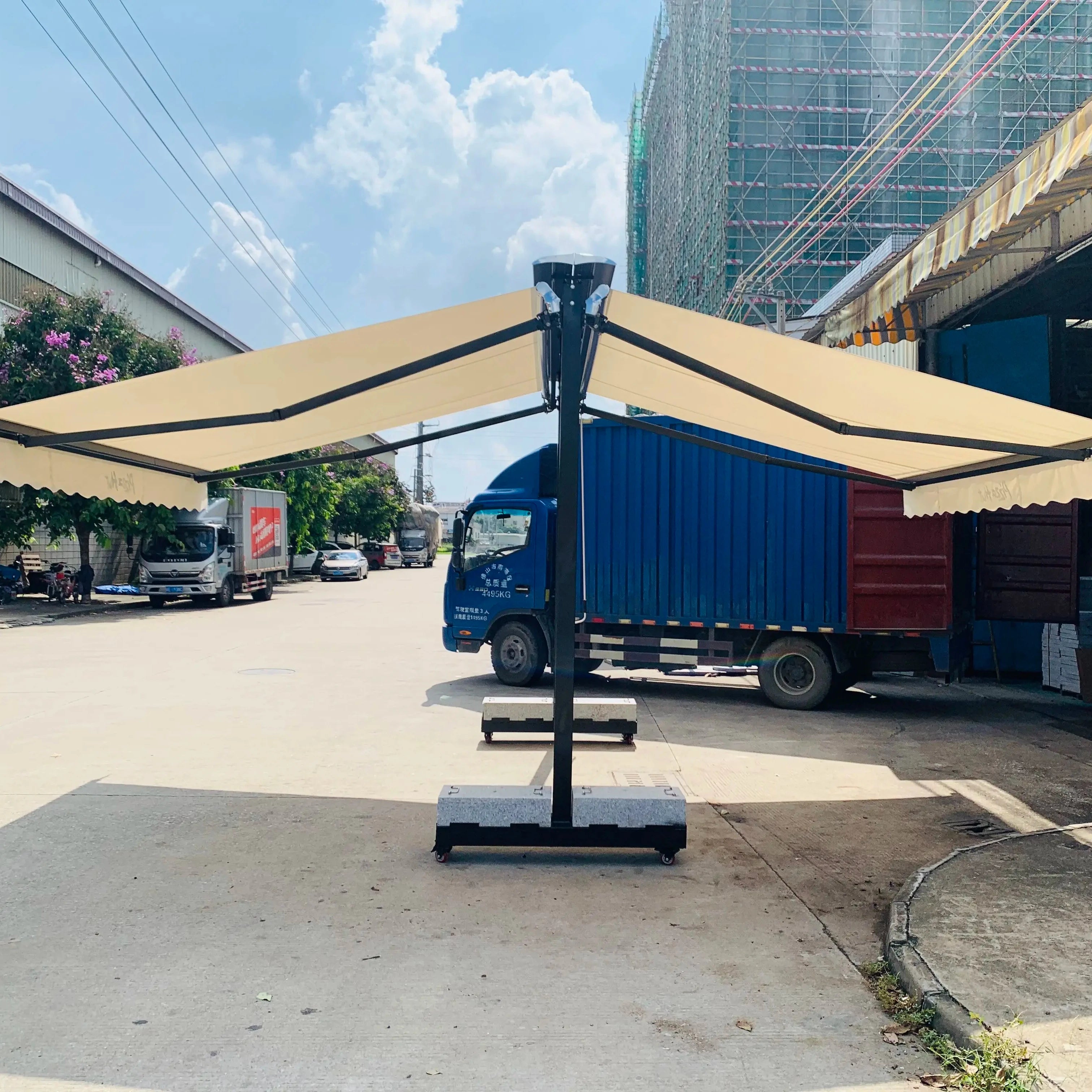 Aluminum Awning Slats  Folding Awning Roofing Sheet Cassette Retractable  Double Side Awning Car Bracket