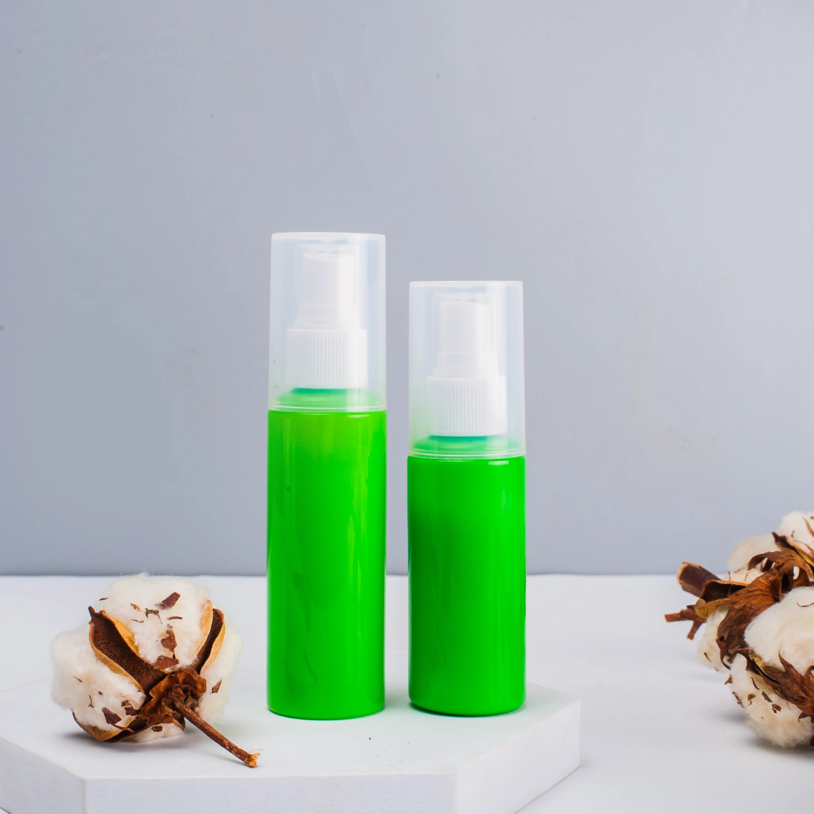 Beauty Mist Spray Bottles 60ml 100ml Facial Cleanser Lotion Face Cream Pump Sprayer PET Plastic Packaging for Skincare Perfume
