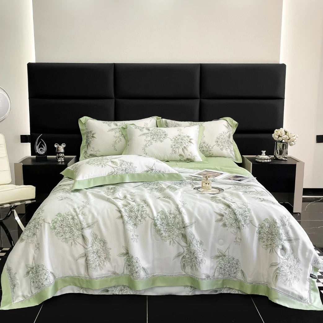 100%lyocell Fiber Green Printing Bed Sheets Bedding Set king Size pink Girl Flower Quilt Sets Supplier