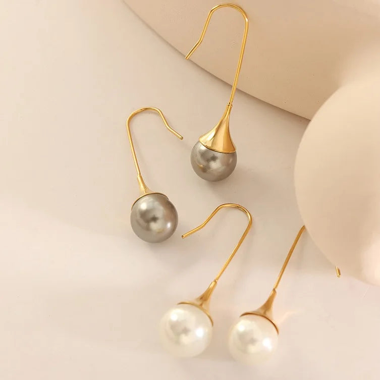 Retro Women's 18k Gold Plating Baroque Pearl Drop Earrings Long Titanium Steel Freshwater Pearl Drop Earrings Vintage Jewelry