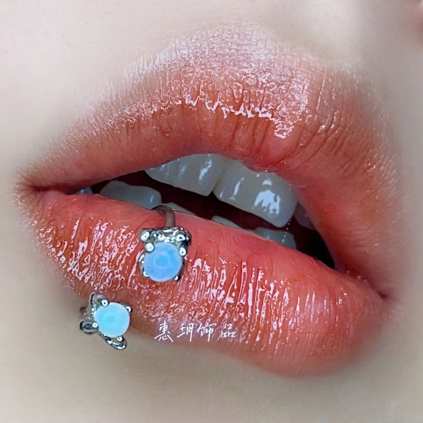 Dragon Claw Four Claws Opal Titanium Steel Lip Ring Cute Niche Ins Piercing Jewelry Europe and America Wholesale