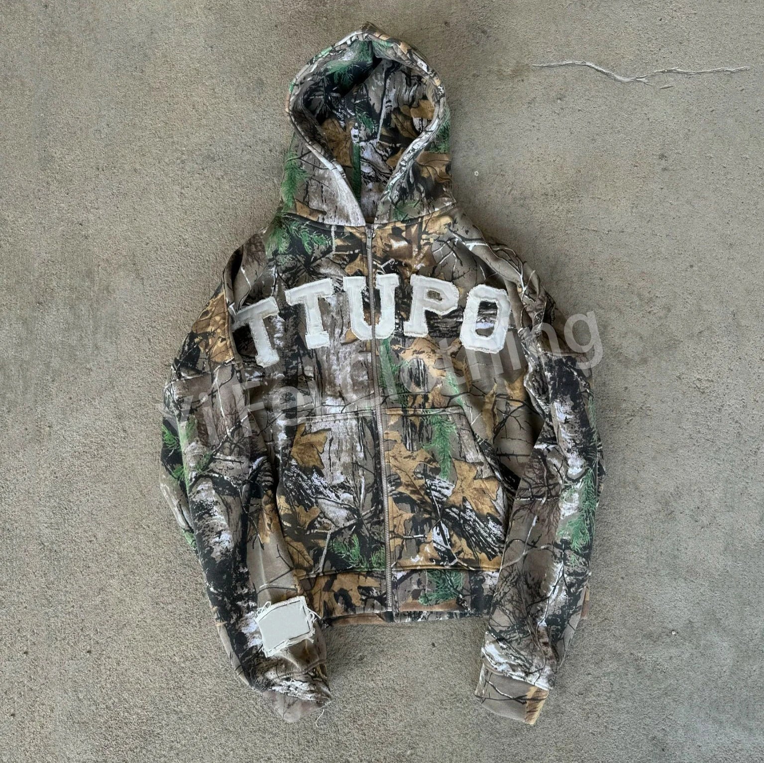 Manufacturer Custom Print Heavyweight French Terry Distressed Embroidery Patch Hoodie 400 Gsm 100% Cotton Zip up Hoodie for Men
